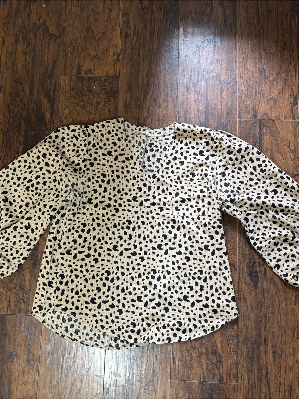 Women's JODIFL Cream and Black Spotted Leopard Print Blouse Size Large